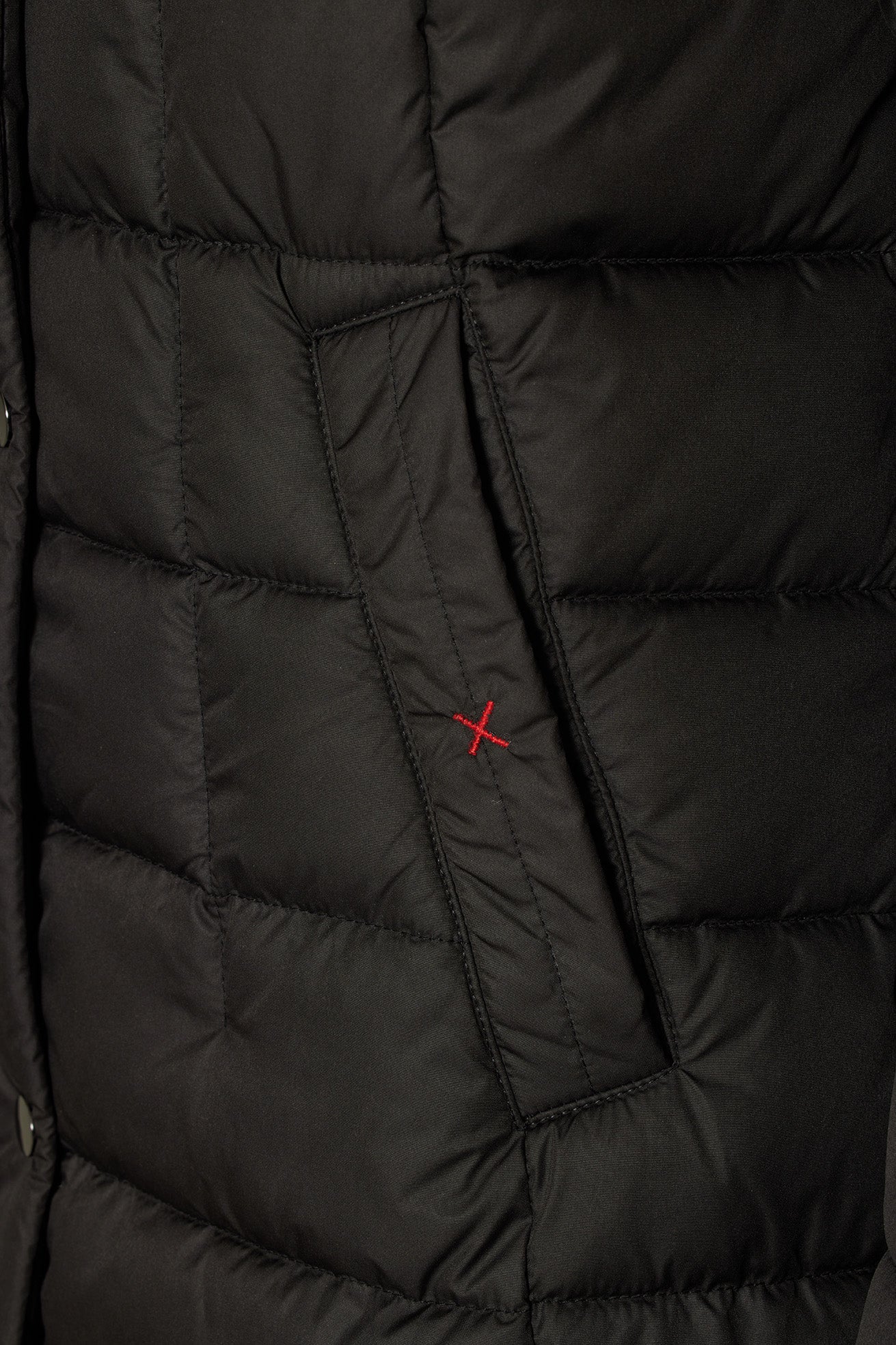 Windfield / Danwear Jelona Recycled Poly Down 09 Black.